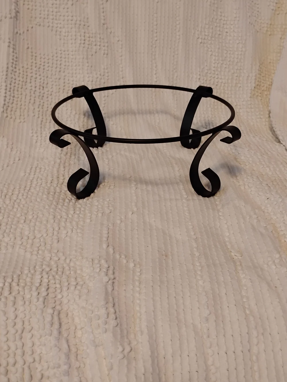 Celebrating Home Party Stoneware Tuscan Home Bowl With Metal Stand
